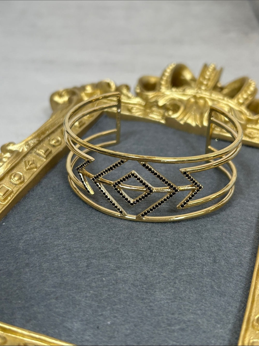 Stella & Dot Sphinx Gold and Black Geometric Cuff Bracelet - Women Jewelry
